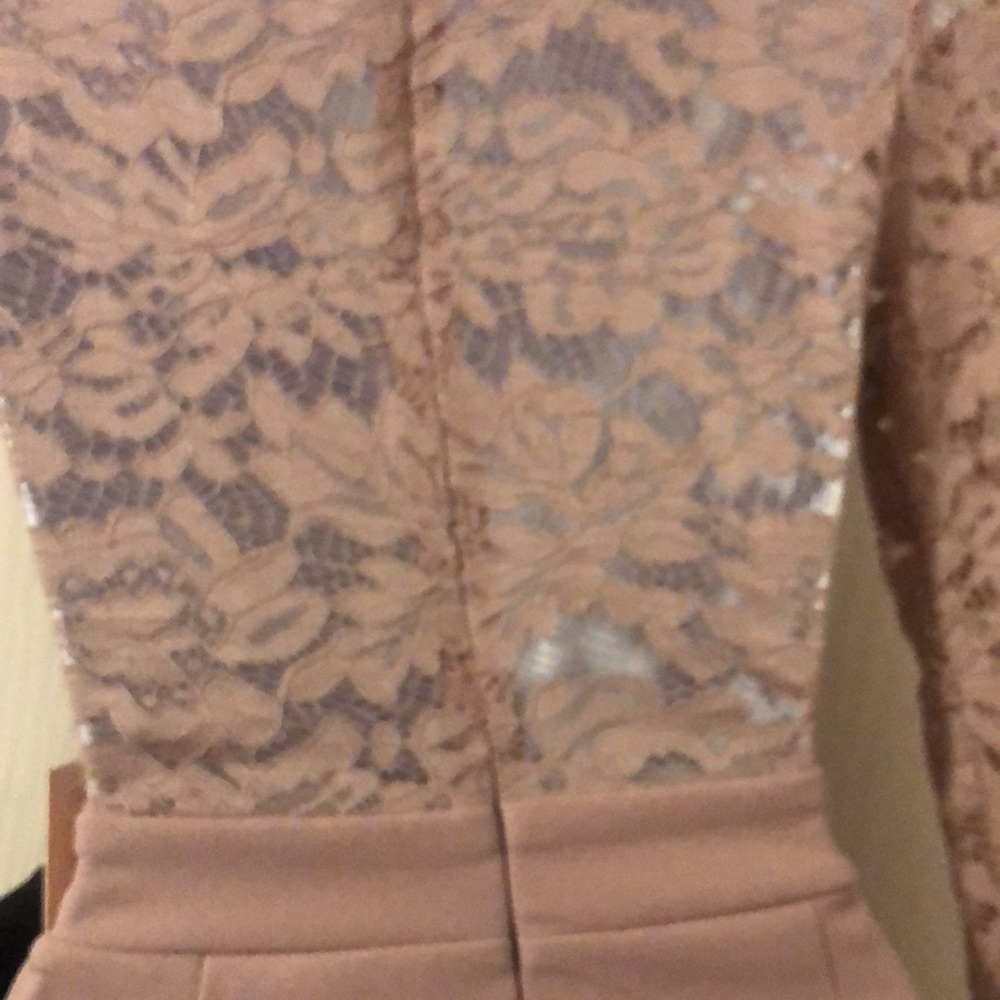 Lace top LS dre(s)🔥 - Picture 4 of 4